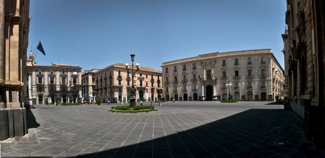 piazza università