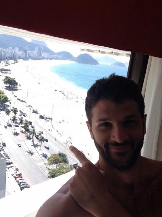 Davide Saitta appena atterrato a Rio. Foto LiveUniCt