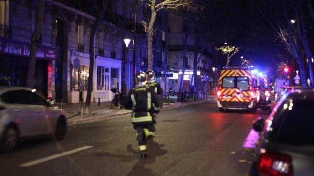 attacchi a Parigi