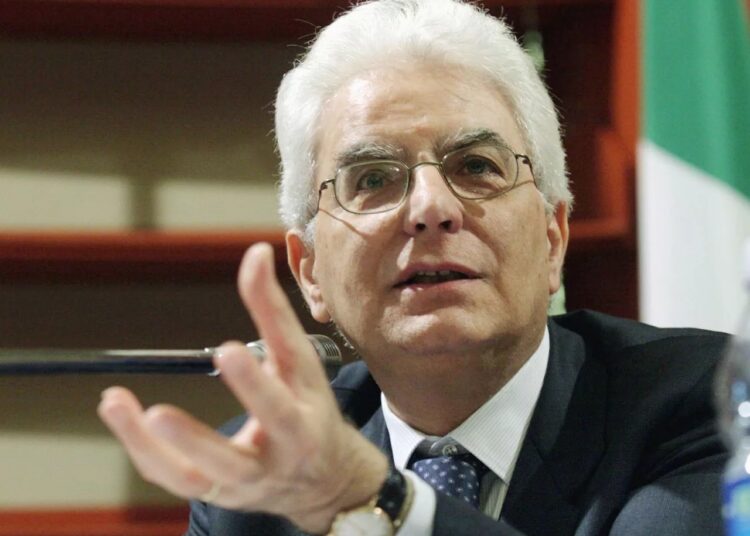 Foto presidente repubblica Mattarella - Liveuniversity