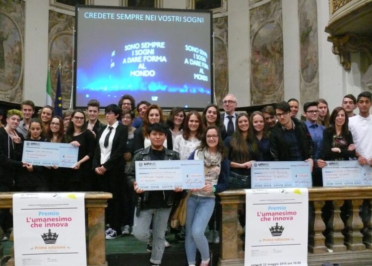 PREMIOUmanesimoInnova2015_03 - Liveuniversity