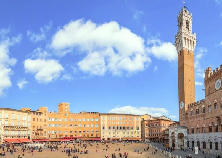 università di Siena - Liveuniversity