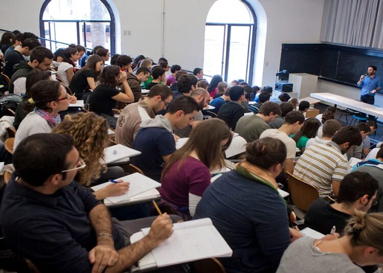 università docenti sposati insegnamento - Liveuniversity