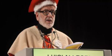 FOTO LUIGI E MARCO VASINI (copyright)    -    Via San Bruno, 5 - 43123 Parma (Italia)   -   tel. 0521/493671 - cell. 333/3992149 e 339/4333787  -  e-mail: fotovasini@libero.it