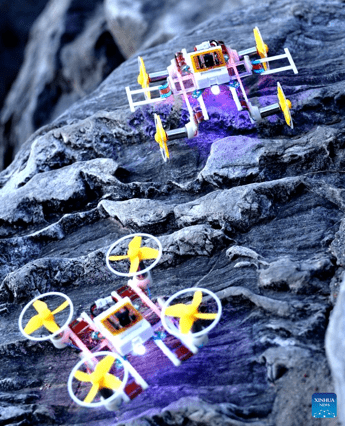 Scienziati cinesi sviluppano il più piccolo micro-robot Transformer autonomo al mondo - Liveuniversity