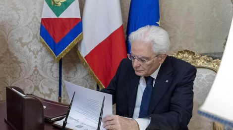Il presidente Mattarella firma il Decreto