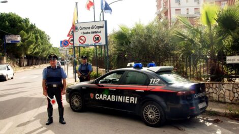Violenza sessuale- Carabinieri- Capaci