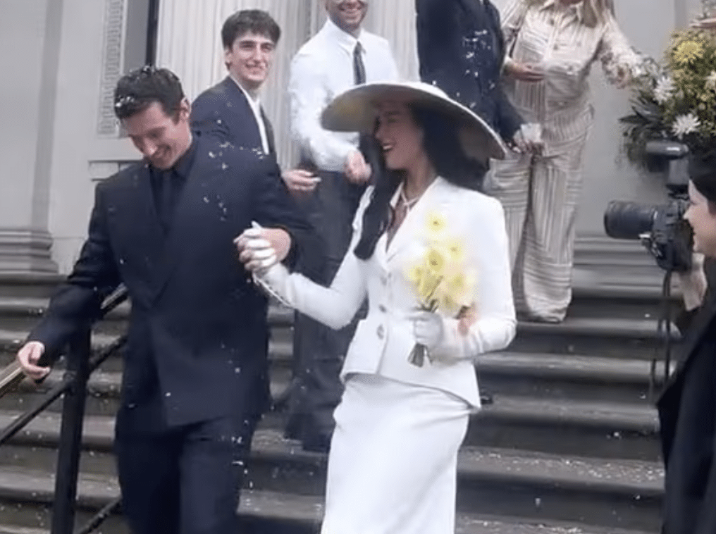 Matrimonio Dell anno In Sicilia Dua Lipa E Callum Turner Atterrano A 