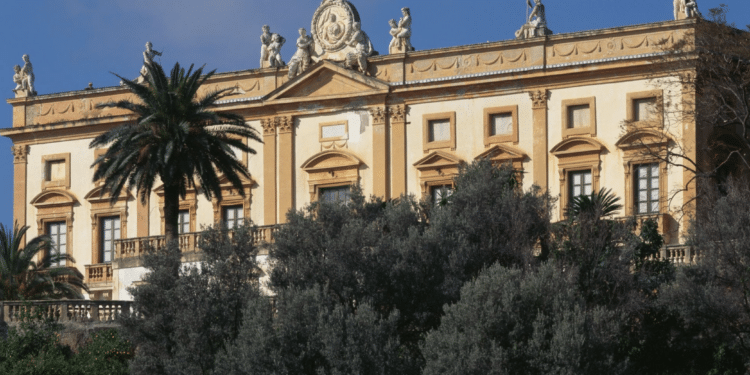 Il fascino pop di Villa Valguarnera: da Dua Lipa al grande cinema d’autore