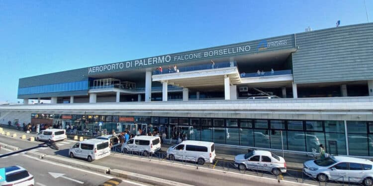 Palermo vola oltre il milione di passeggeri a giugno: è boom di turisti stranieri