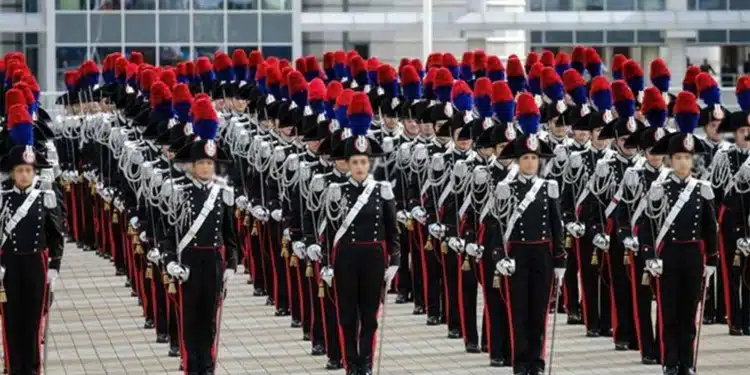 Carabinieri, nuovo bando per 400 Marescialli: requisiti e come fare domanda
