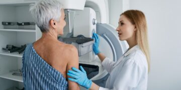 Screening oncologici in Sicilia: crescono le adesioni, ma resta il nodo colon-retto