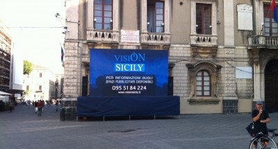 vision maxi schermo catania