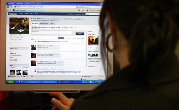 computer desktop facebook  u1801502933918gch 155x182