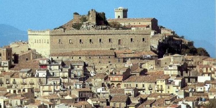 montalbano castello