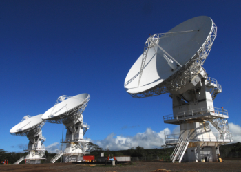 081103-N-9698C-001
WAHIAWA, Hawaii (Nov. 3, 2008) The Mobile User Objective System (MUOS) located at Naval Computer and Telecommunications Area Master Station Pacific, Wahiawa, Hawaii. is a next-generation narrowband tactical satellite communications system intended to significantly improve ground communications for U.S. forces. (U.S. Navy photo by Mass Communication Specialist 2nd Class John W. Ciccarelli Jr./Released)