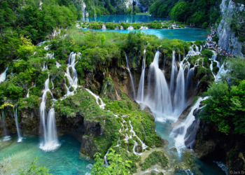 waterfalls at Plitvicka Jezera National Park