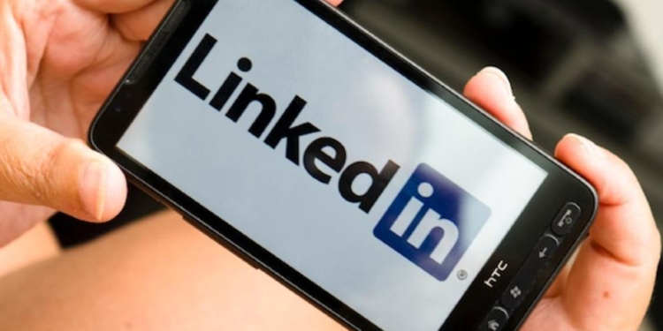 trovare lavoro con linkedin 2