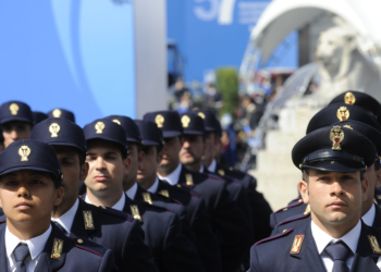 agenti polizia di stato