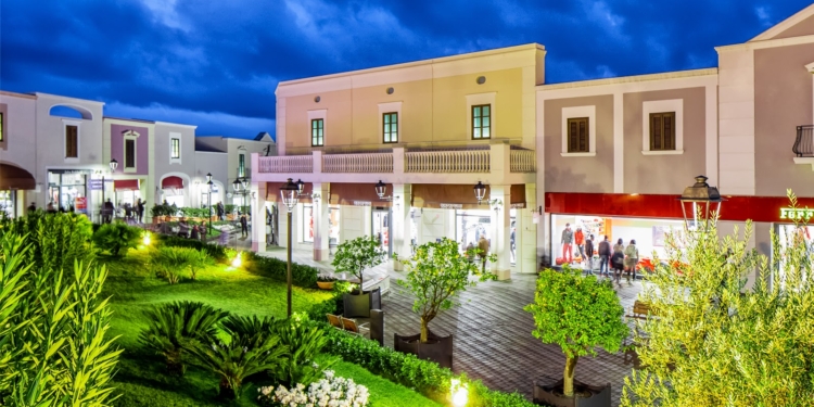 sicily outlet village