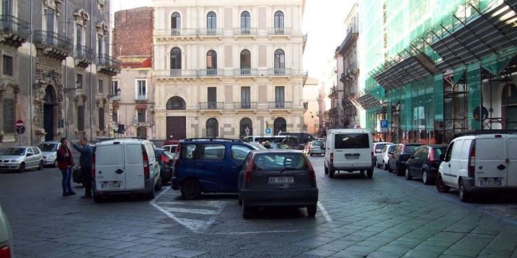 piazza manganelli catania