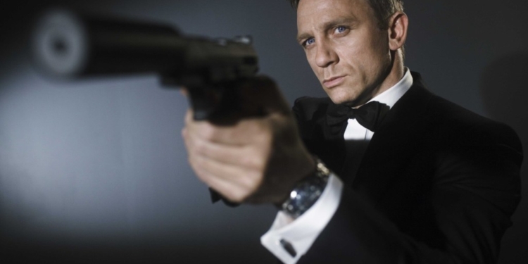 daniel craig new james bond movie casino royale