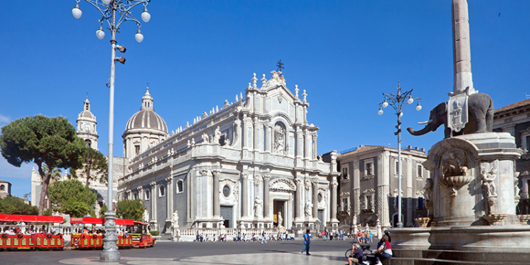 catania piazza duomo