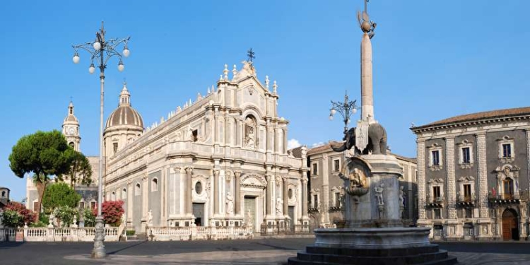 piazza duomo catania