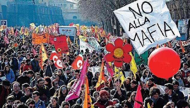 corteo antimafia