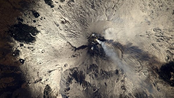 etna dallo spazio