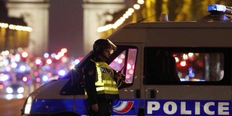 parigi attentato