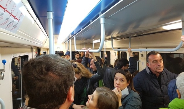 studenti metro catania