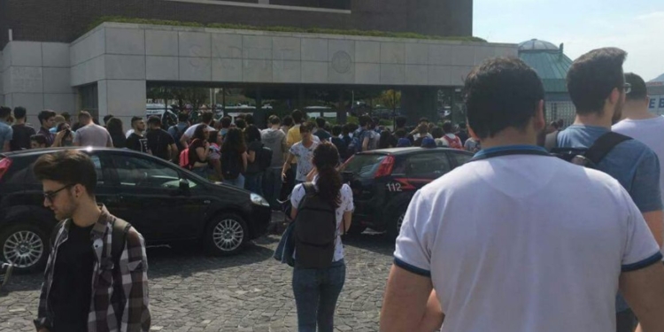 suicidio studente università salerno fisciano