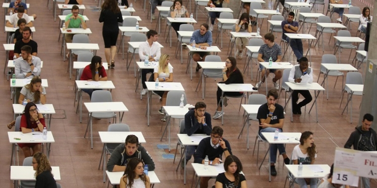 università test ingresso medicina a bologna