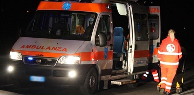 incidente niscemi giovane cade nel pozzo