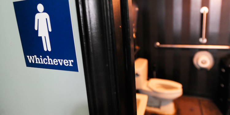 north carolina clashes with us over new public restroom law