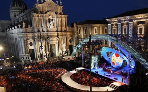 concerto piazza duomo catania