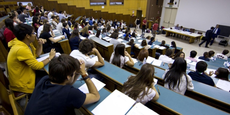 aula con studenti