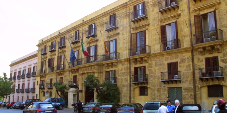 salva sicilia palazzo dorleans