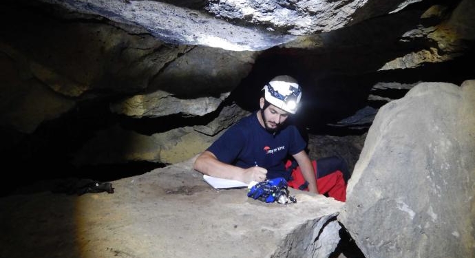 catania grotte laviche