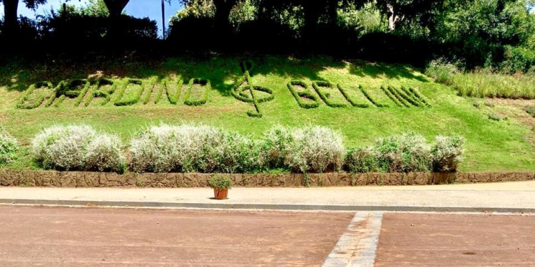 piazzale carrozze villa bellini