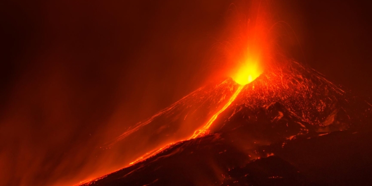 mount etna eruption