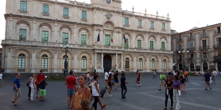 piazza università turismo catania