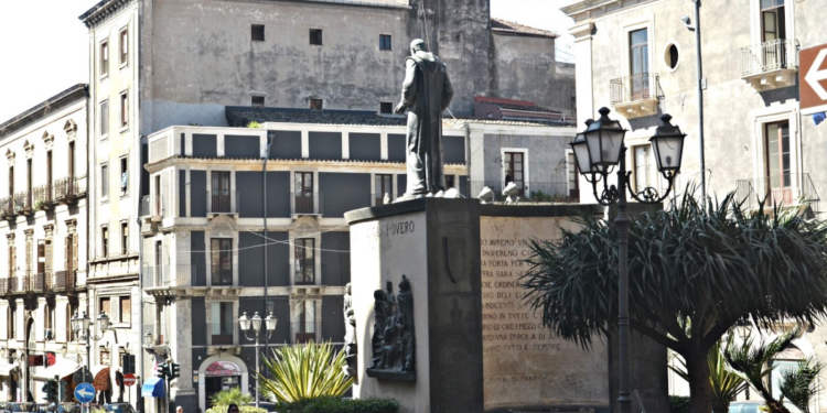 catania piazza san francesco