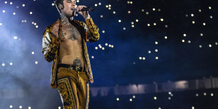 fedez in concerto a catania ecco le date del tour del rapper