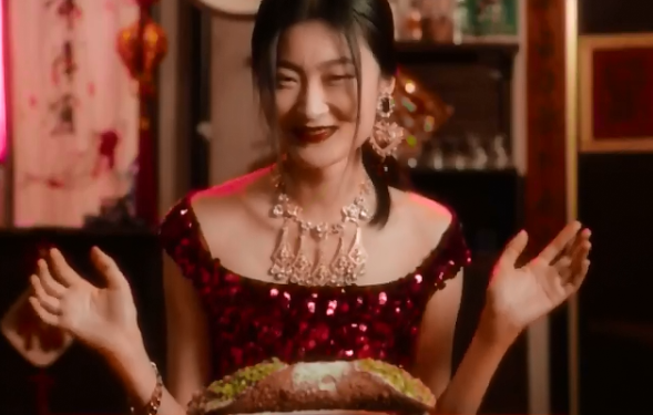 dolce e gabbana cina spot sessismo razzismo 3 589x391