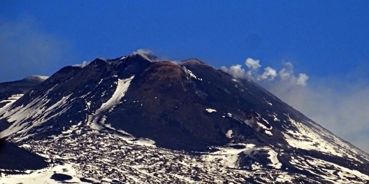 etna 26 marzo