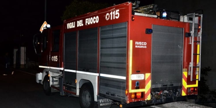 vigili fuoco notte