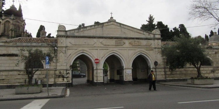 cimitero catania