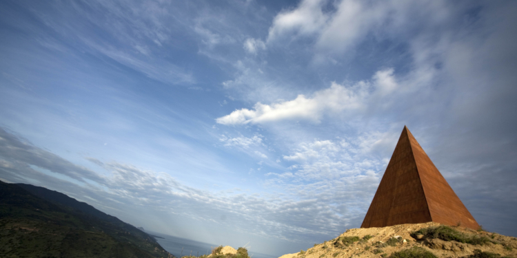 piramide messina